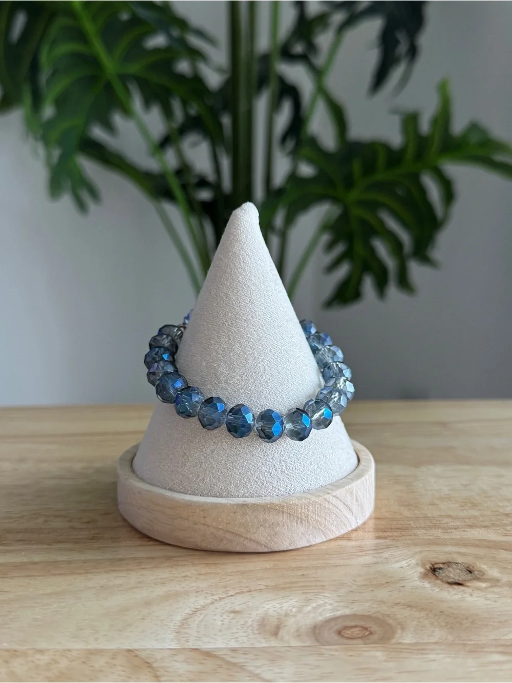 Blue Crystal Stretch Bracelet w/ White Druzy | Ryze Party